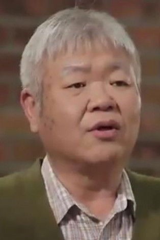 Фото  (Jeong Jong-jun)