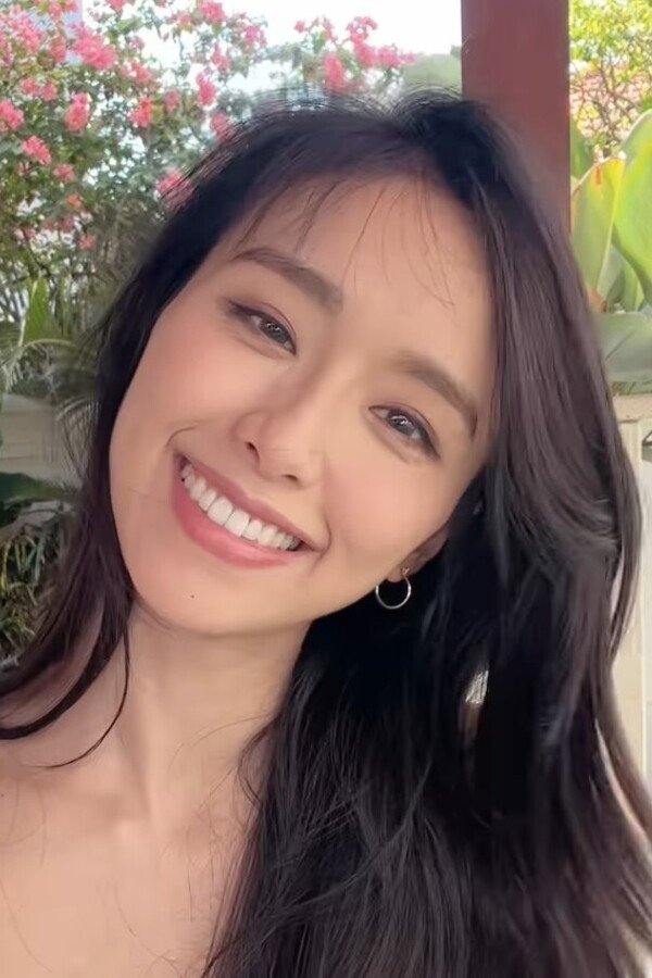 Фото  (Jumbo Tsang Suk-Nga)