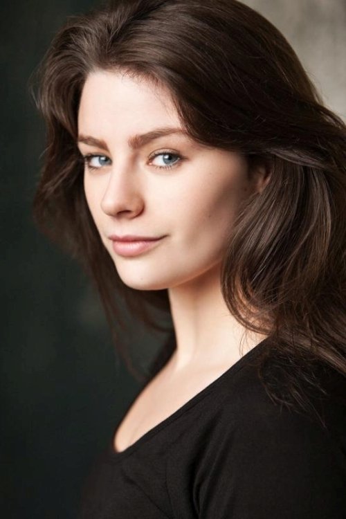 Фото  (Olivia Moyles)