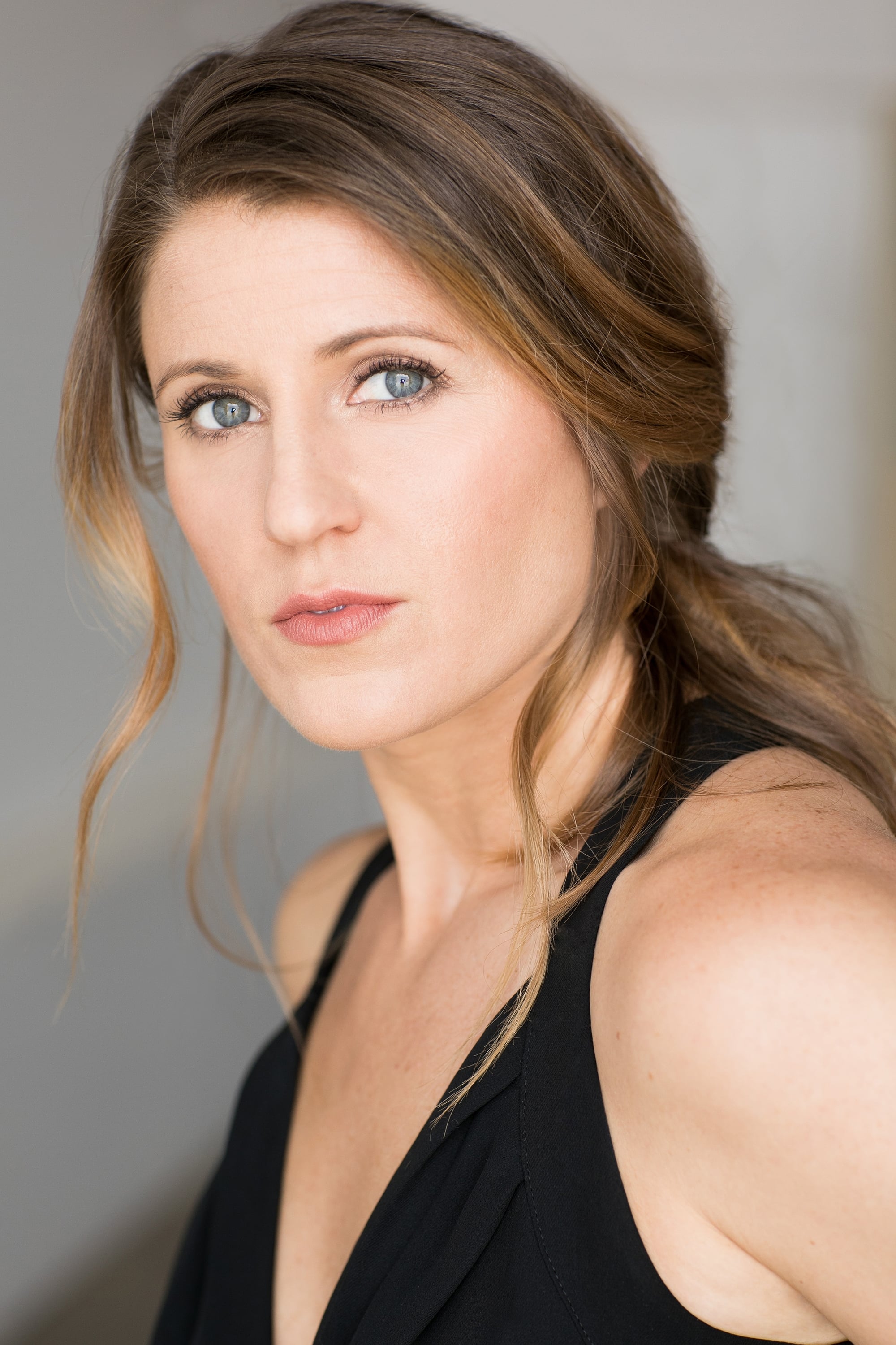 Фото  (Elle Shaw)