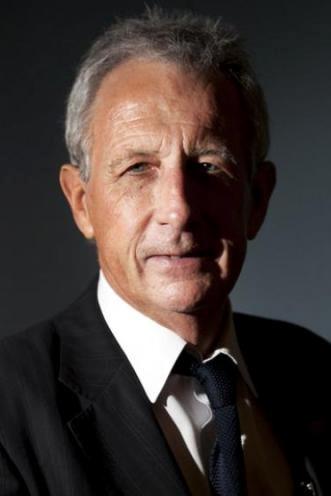 Фото  (Robert Lacey)