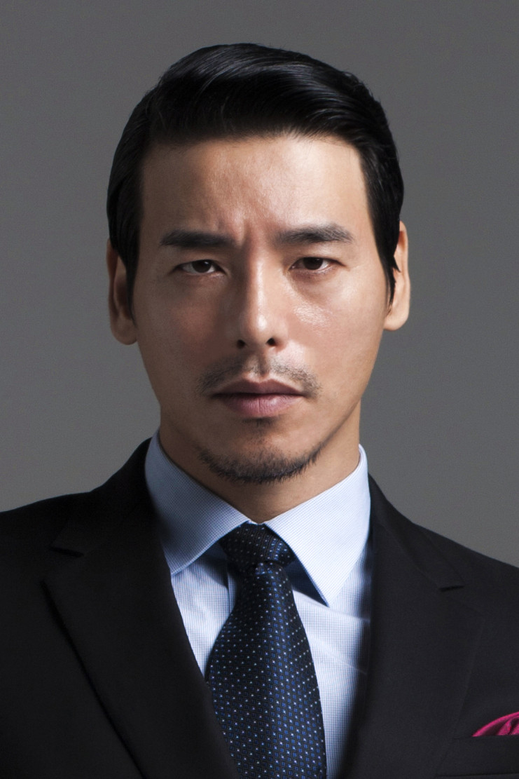 Фото  (Choi Ri-ho)