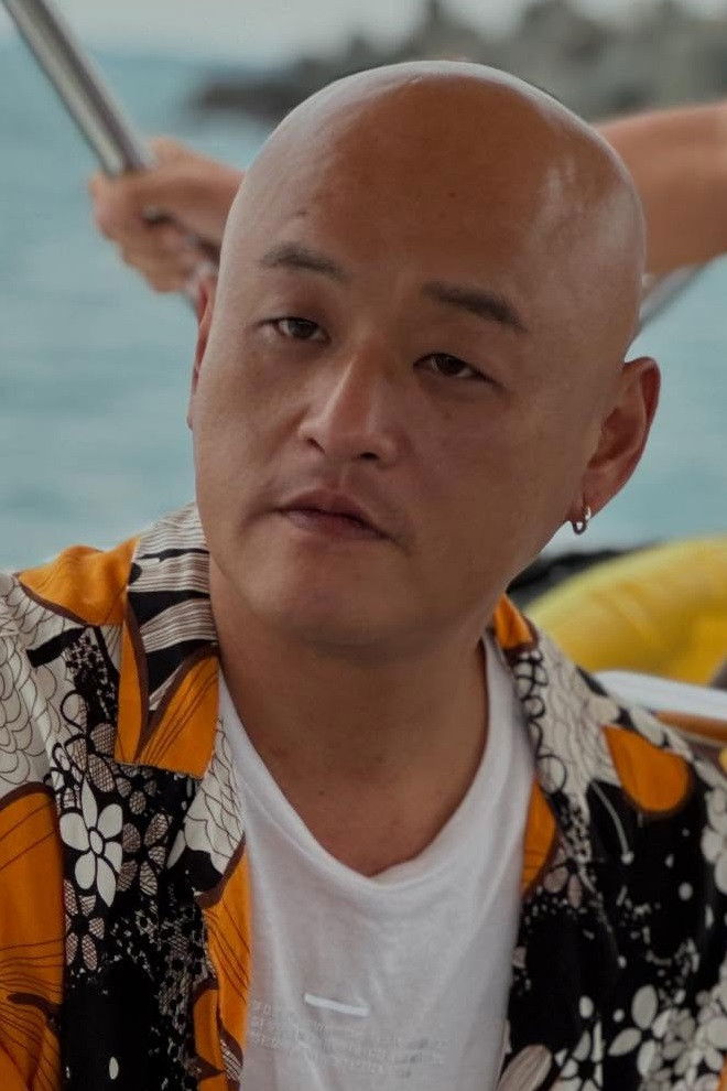 Фото  (Sarso Chou)