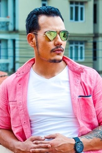 Фото  (Anoop Bikram Shahi)