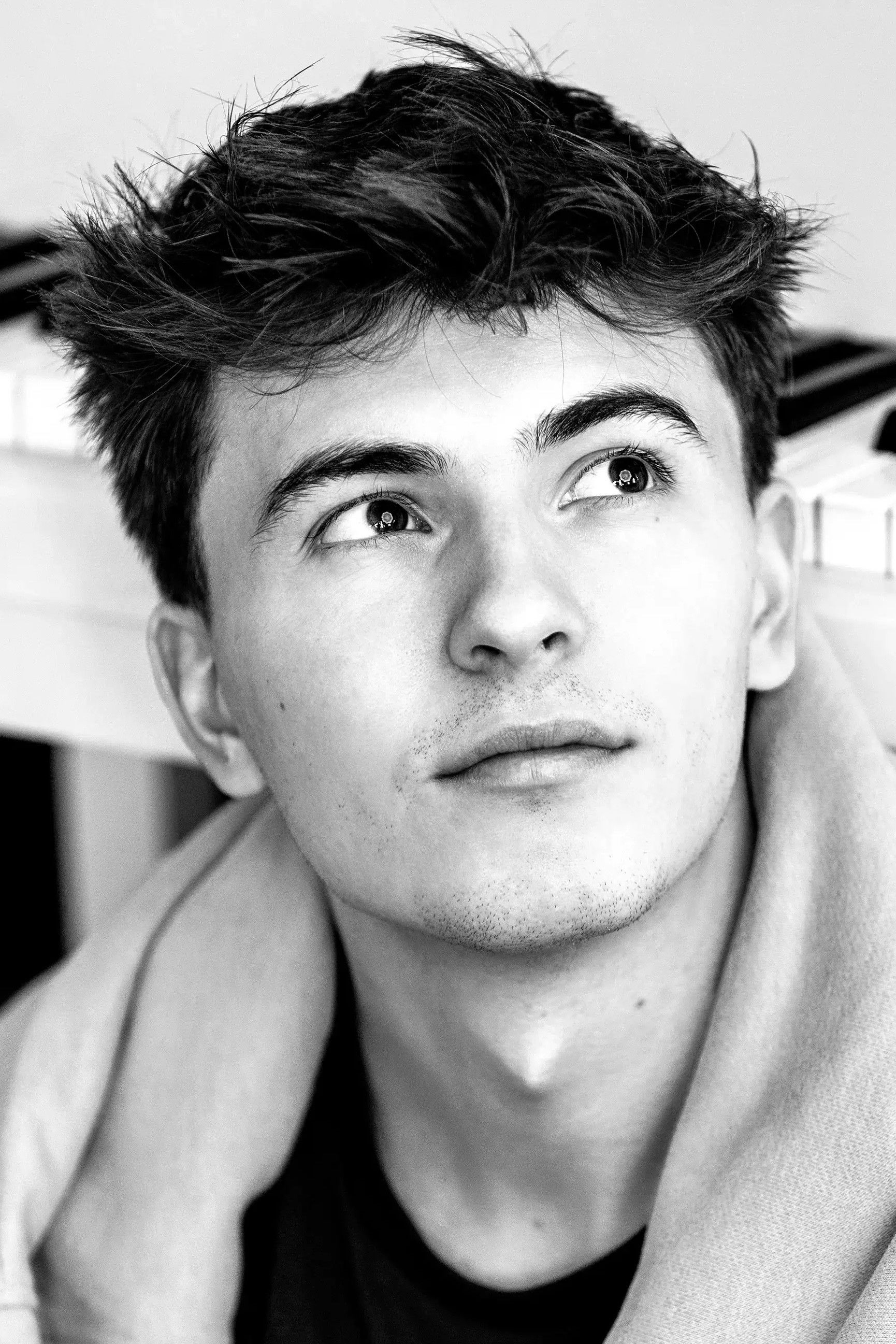 Фото  (Jonathan Henrich)