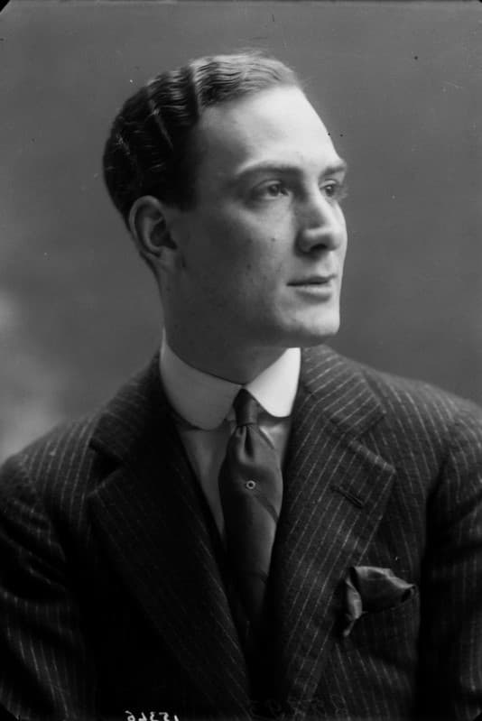 Фото  (Luigi Cimara)