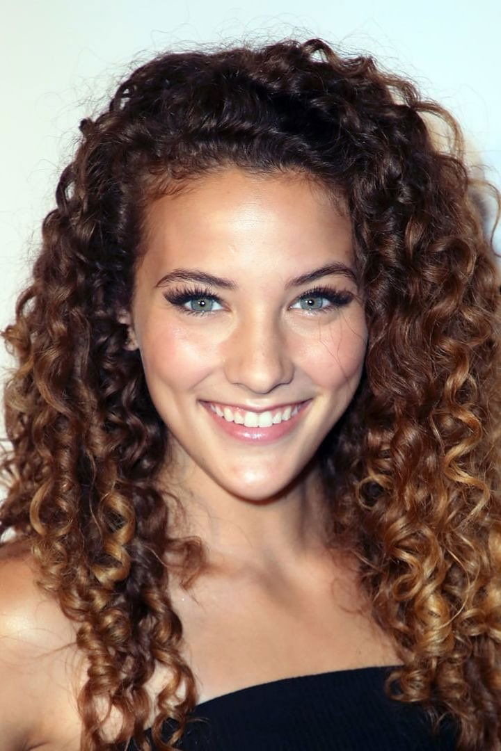 Фото  (Sofie Dossi)