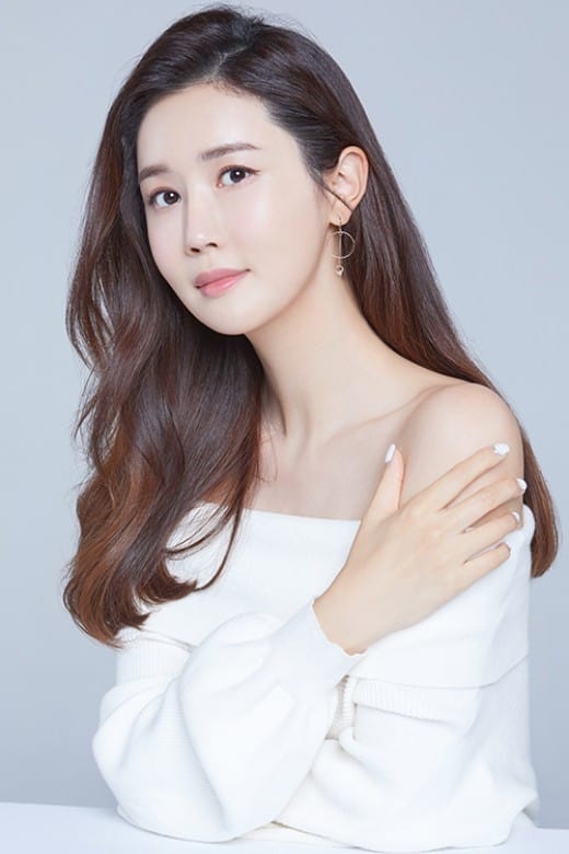 Фото  (Lee Da-hae)