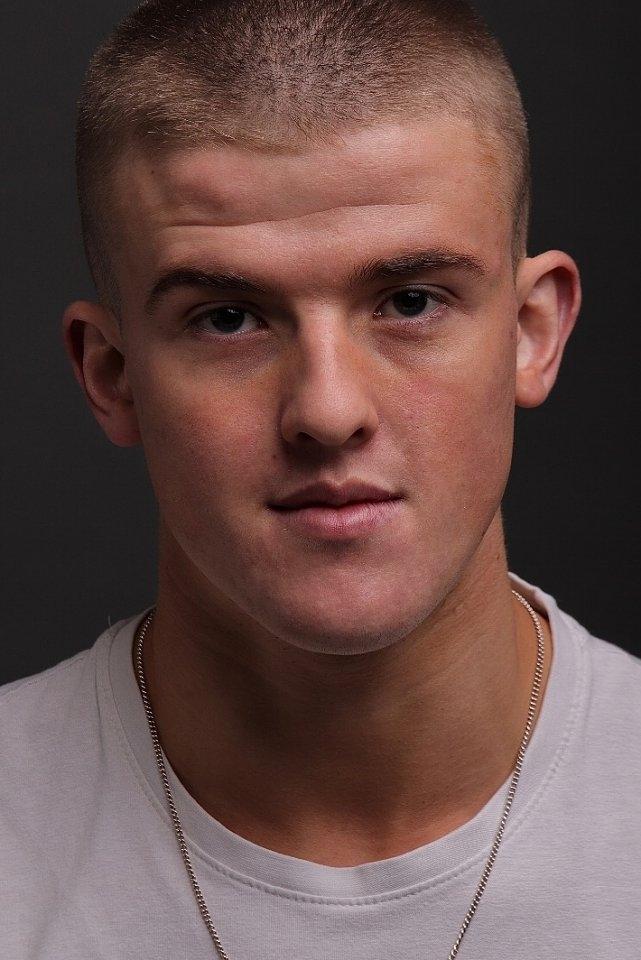 Фото  (Jamie Bell)