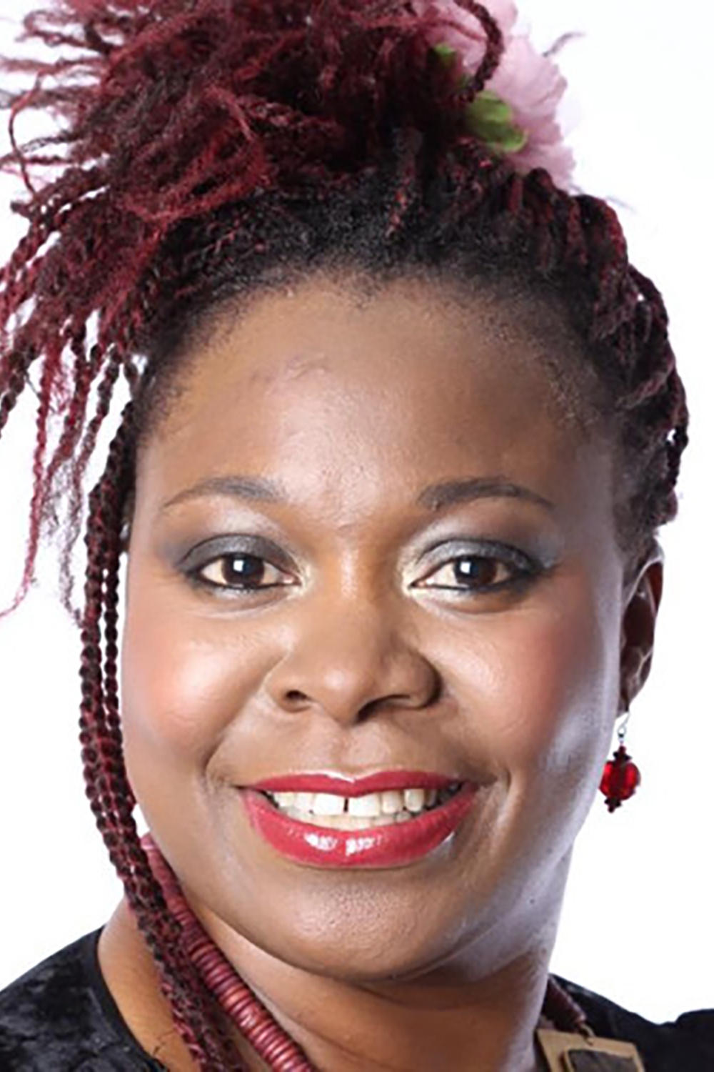 Фото  (Kemi Adekoya)