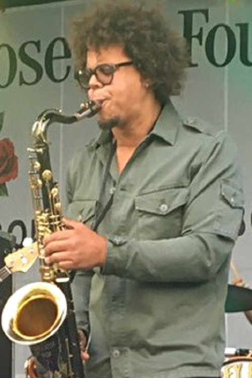 Фото  (Jake Clemons)