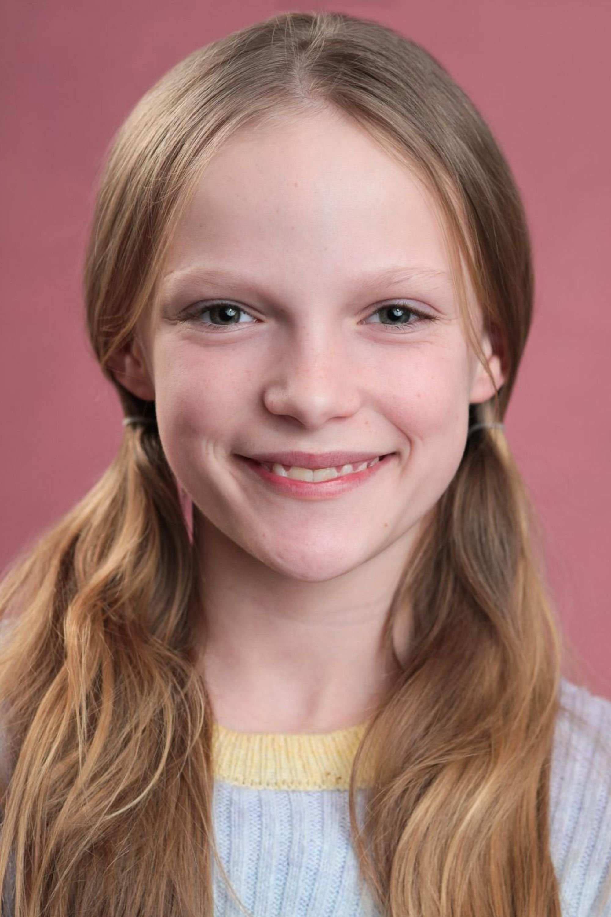 Фото  (Tilly Walker)