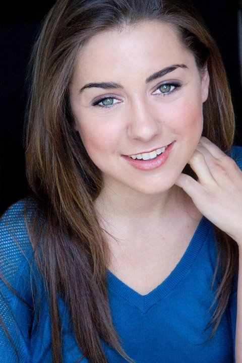 Фото  (KC Wright)