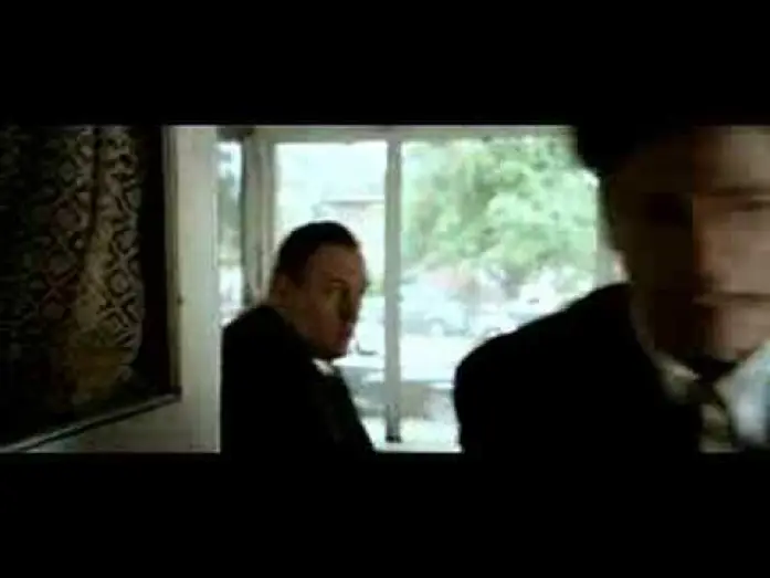 Відео до фільму Самотні серця — Lonely Hearts Trailer