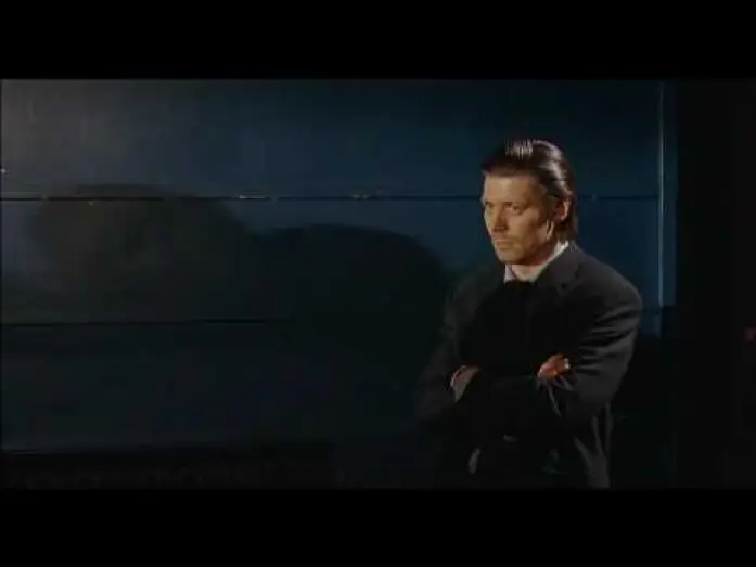 Відео до фільму Вогні міських околиць — Trailer luces al atardecer