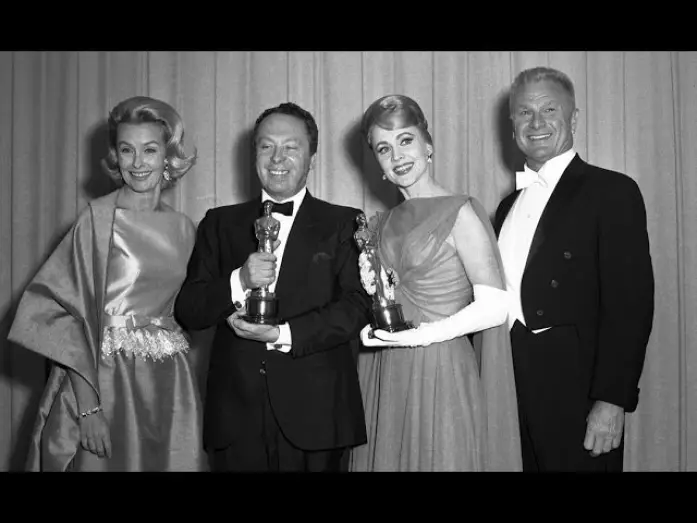 Відео до фільму Вестсайдська історія — La Dolce Vita and West Side Story Win Costume Design: 1962 Oscars