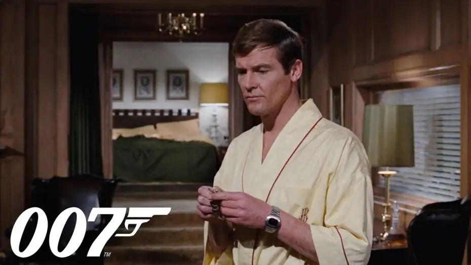 Відео до фільму 007: Живи і дай померти — "Sheer Magnetism, Darling."