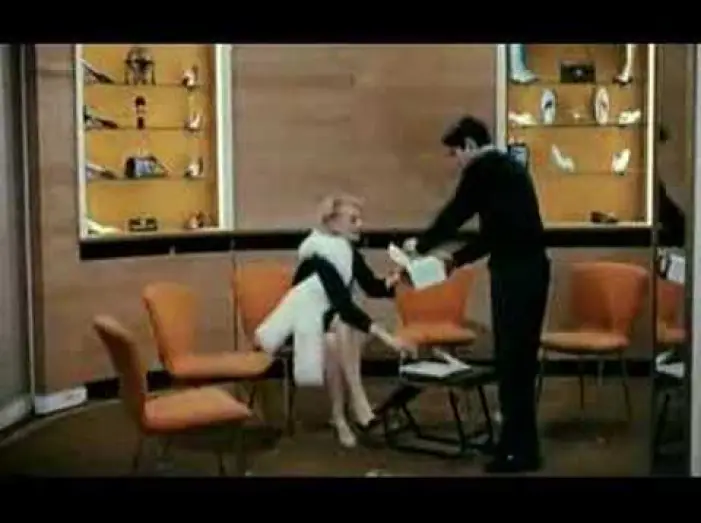 Відео до фільму Baisers volés — Criterion Trailer 186: Stolen Kisses