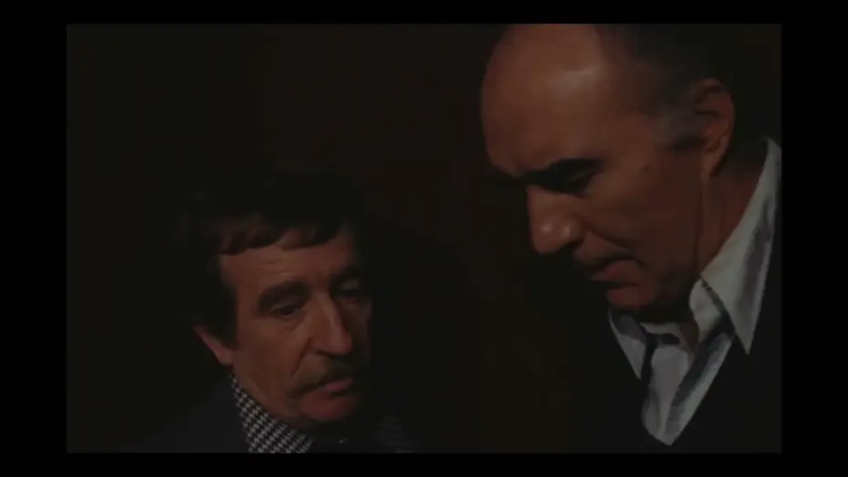 Відео до фільму Des enfants gâtés — Awesome long take in Bertrand Tavernier's Des enfants gâtés (1977)