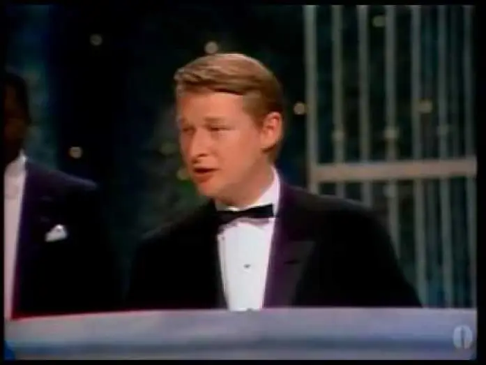 Відео до фільму Хто боїться Вірджинії Вулф? — Sandy Dennis Wins Supporting Actress: 1967 Oscars