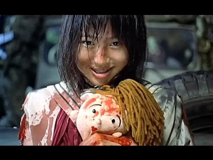 Відео до фільму バトル・ロワイアルII 鎮魂歌 — Battle Royale 2: Réquiem (Trailer español)