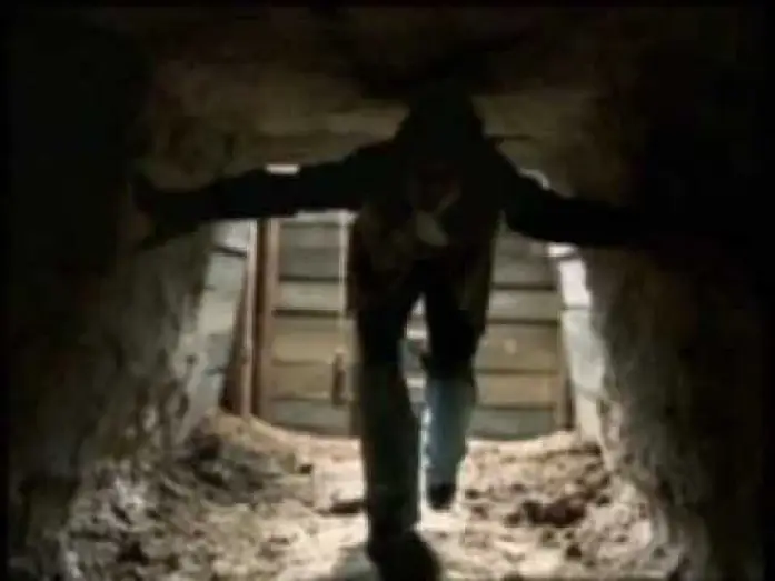 Відео до фільму Der Tunnel — Der Tunnel - German Trailer