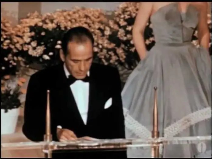 Відео до фільму Африканська королева — Humphrey Bogart Wins Best Actor: 1952 Oscars
