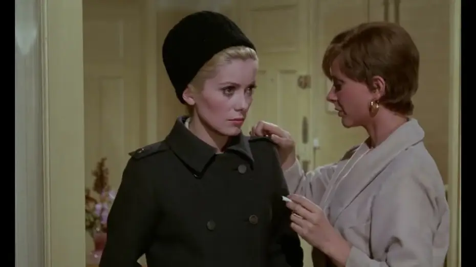 Відео до фільму Денна красуня — BELLE DE JOUR | Extrait - Le contrat