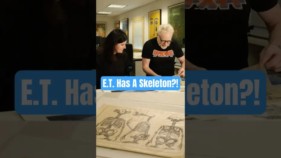 Відео до фільму Іншопланетянин — Adam Savage Discovers E.T.’s Terrifying Skeleton!