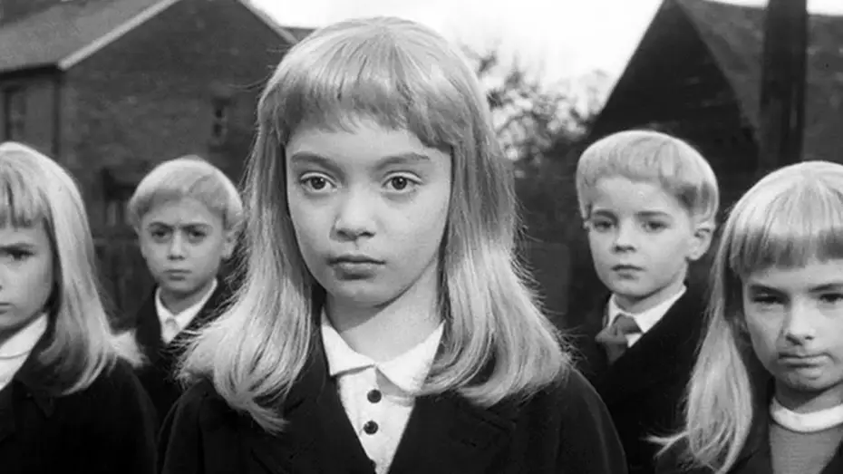 Відео до фільму Селище проклятих — Village of the Damned (1960) Original Trailer