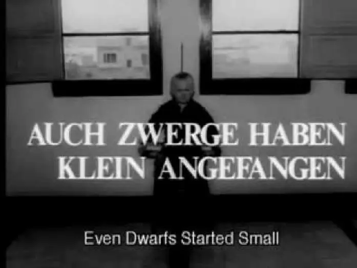 Відео до фільму Auch Zwerge haben klein angefangen | Trailer: Even Dwarfs Started Small