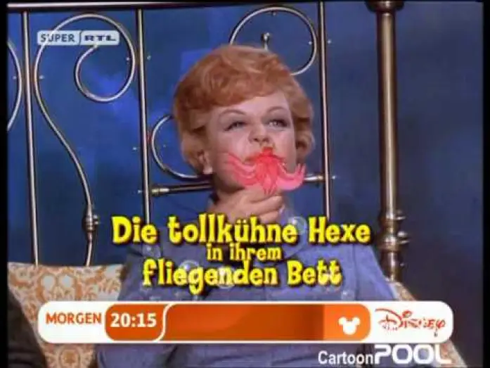 Відео до фільму Bedknobs and Broomsticks — Disneys Die tollkühne Hexe in ihrem fliegenden Bett - German Trailer (2009)