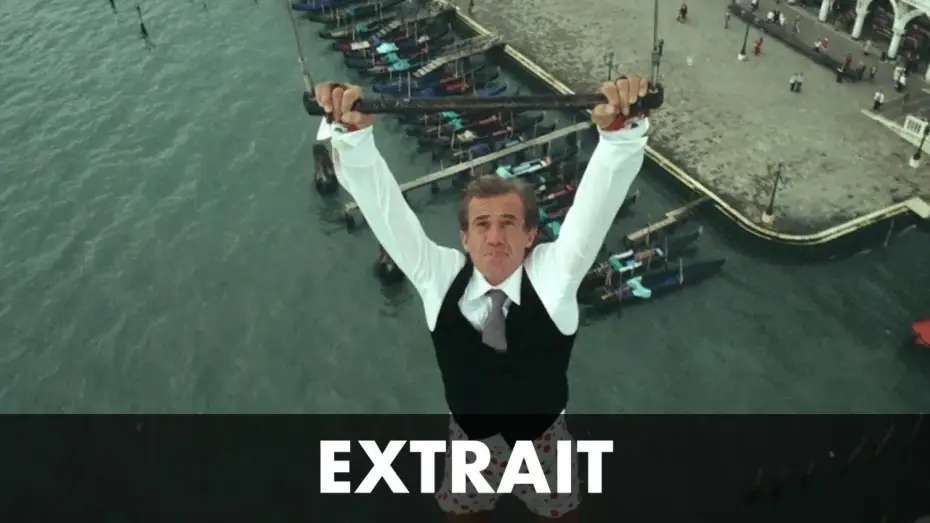 Відео до фільму Фігляр — Le guignolo - Extrait "Hélicoptère à Venise"