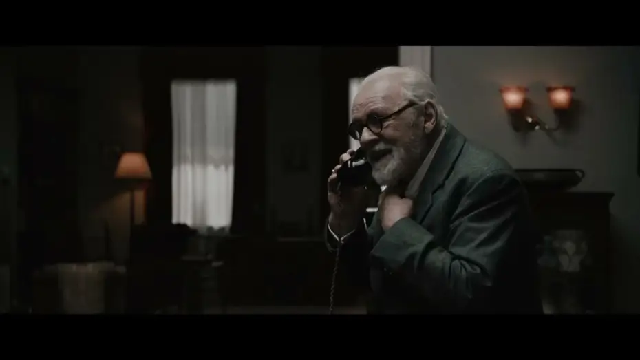 Відео до фільму Останній сеанс Фрейда | Freud - L'ultima analisi | Trailer Ufficiale | Dal 28 novembre al cinema