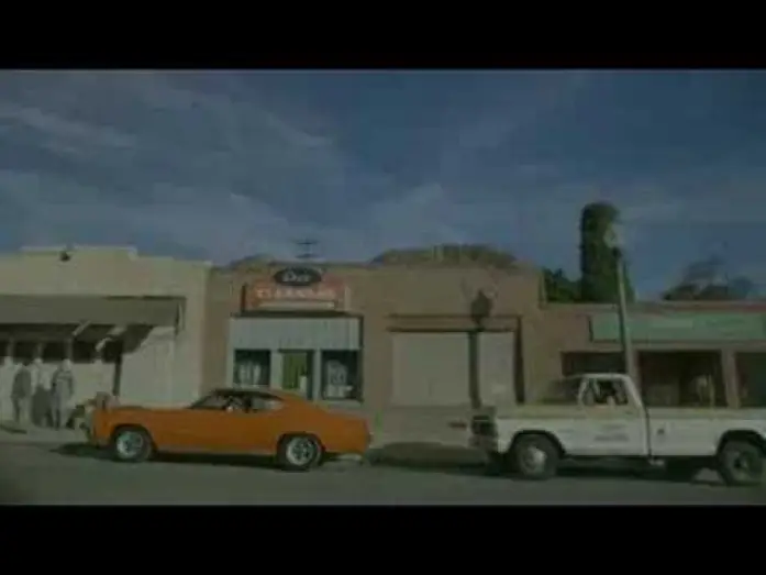 Відео до фільму Red — RED trailer 2008