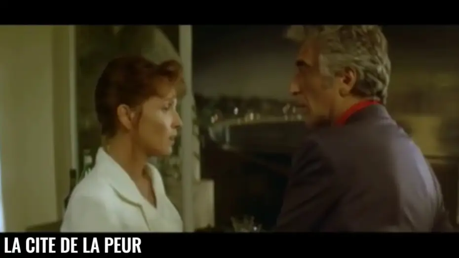 Відео до фільму La Cité de la peur — Scène culte - La Cité de la peur - Juste un doigt