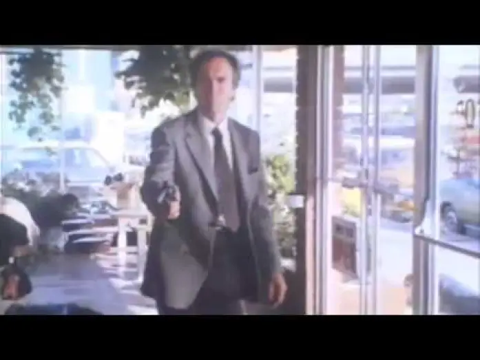 Відео до фільму Раптовий удар — Le Retour de l'inspecteur Harry ( bande annonce VF )