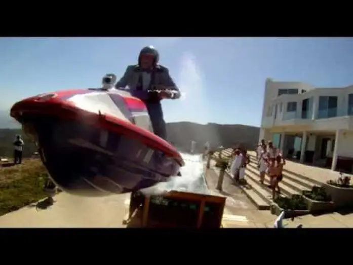 Відео до фільму Диваки 3D — Jackass 3D - Bande Annonce VF