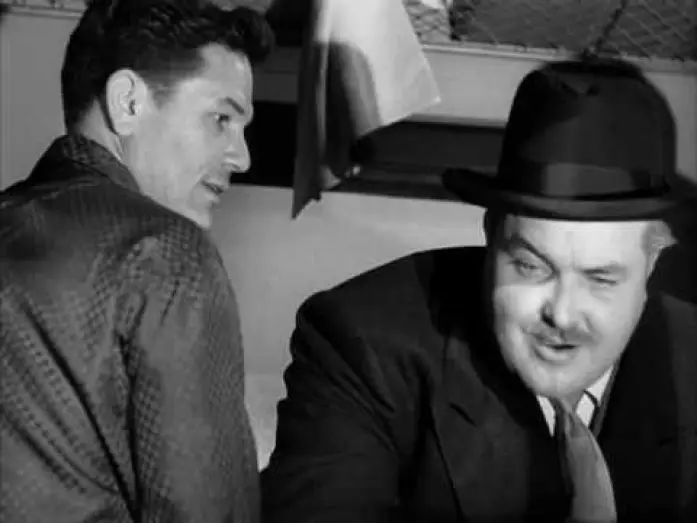 Відео до фільму Body and Soul — Body and Soul (1947)