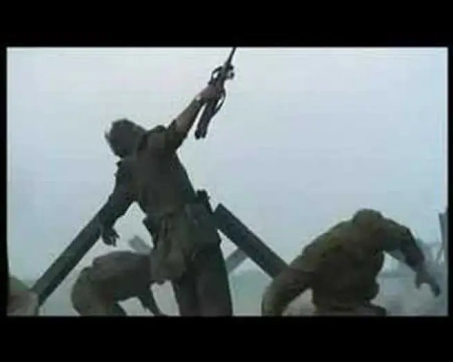 Відео до фільму Cross of Iron — Trailer La Cruz de Hierro