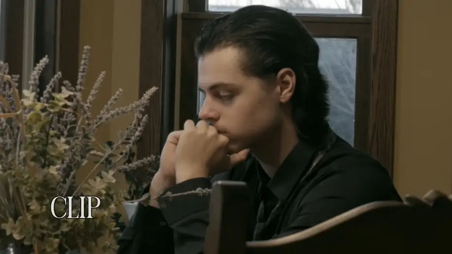 Відео до фільму Everything Glamouring — EVERYTHING GLAMOURING | Clip: "I need you more than want you"