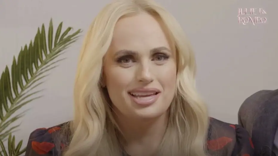 Відео до фільму Juliet & Romeo — Mother's Day fun with Rebel Wilson and Jason Isaacs