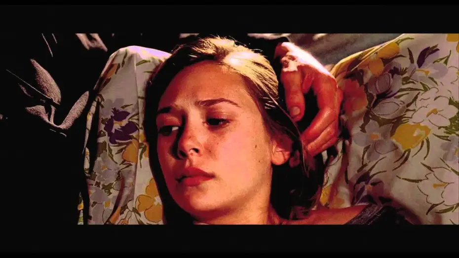 Відео до фільму Марта Мерсі Мей Марлен | La Fuga di Marta Trailer Ufficiale Italiano