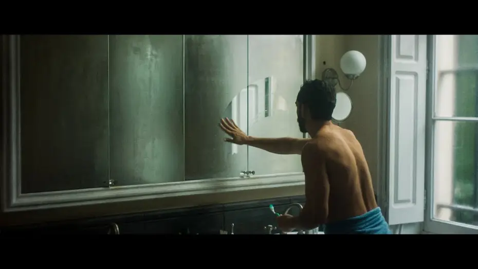 Відео до фільму L'Effacement — L'EFFACEMENT de Karim Moussaoui - Bande-Annonce