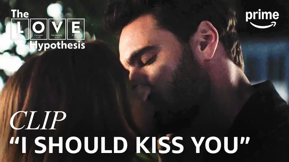 Відео до фільму Гіпотеза кохання — Adam Kisses Olive to Keep Their Lie a Secret