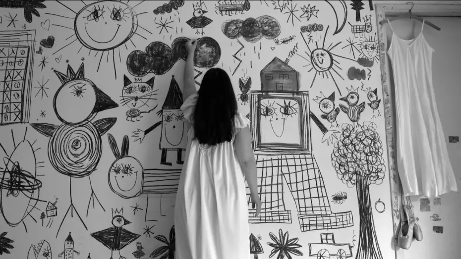 Відео до фільму Black Chalk — Black Chalk by Julieta Tetelbaum (2022) Drawing Scene 4K