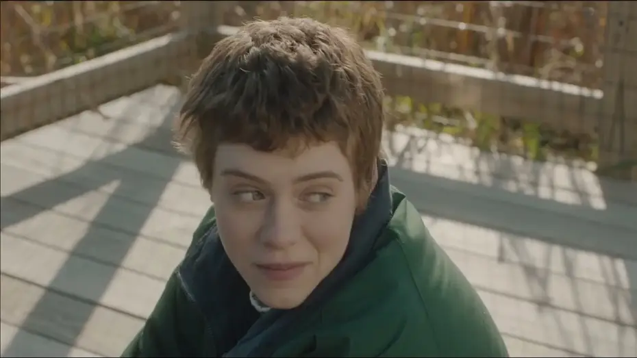 Відео до фільму Дорослі — Vida adulta (The Adults) | Tráiler en castellano [ES]