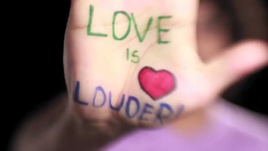 Відео до фільму Ідеальний голос — Love Is Louder PSA