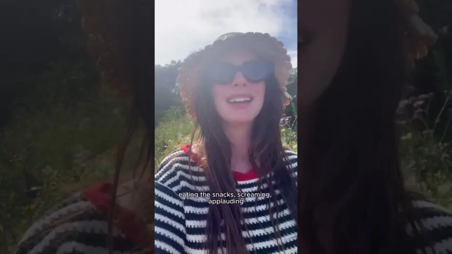 Відео до фільму Кінець Оук-Стріт — Anne Hathaway has a special message for you.