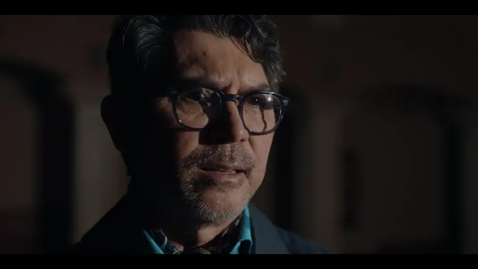 Відео до фільму Et Tu — Lou Diamond Phillips: "It's all a bit too casual."